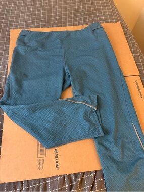 Kyodan Teal Women’s Crop Leggings